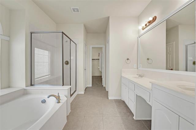 Building Photo - 10438 Coach House Ln
