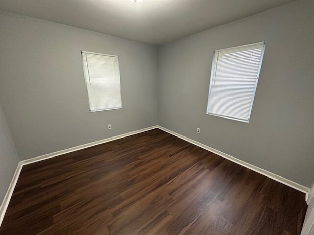 Building Photo - 1225 New Hope Ln