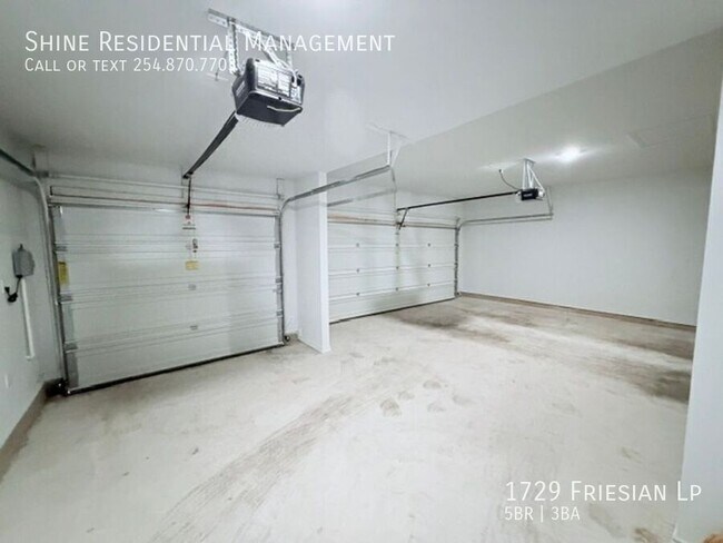 Building Photo - 1729 Friesian Lp