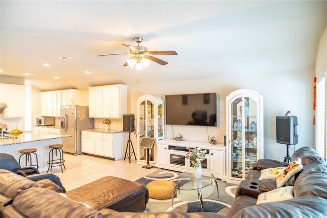 Building Photo - 18226 Mulberry Spring Cir