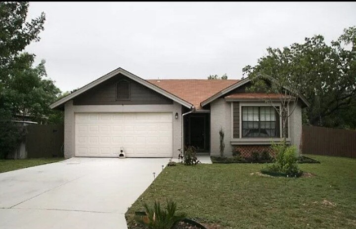 Primary Photo - 7307 Chainfire Cir