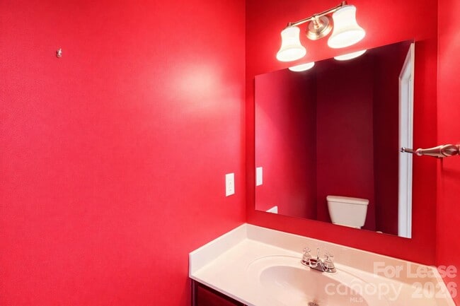 Building Photo - 9327 Greenheather Dr