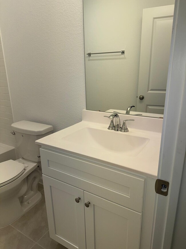 Building Photo - 2513 Broken Bow Dr