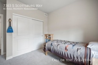 Building Photo - 7363 S Scottsburg Way