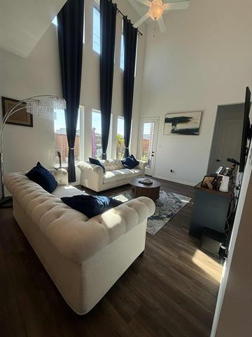 Building Photo - 7520 Denney Dr