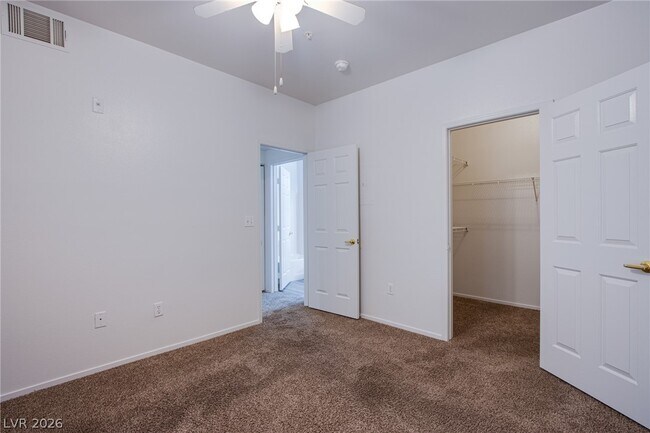 Building Photo - 7163 S Durango Dr