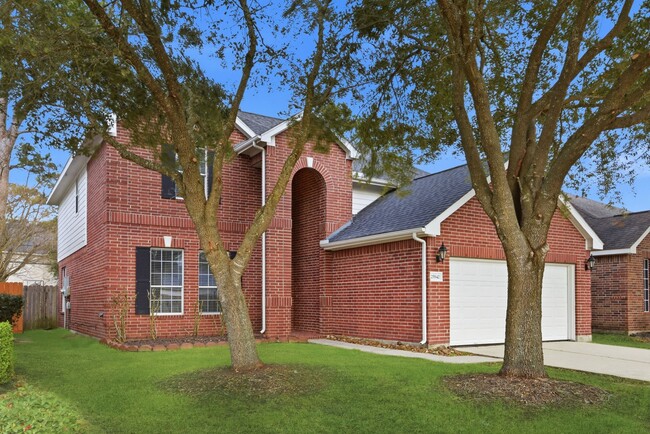 Building Photo - 25542 Saddlebrook Village Dr