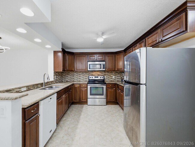 Building Photo - 9160 Fairbanks Ln
