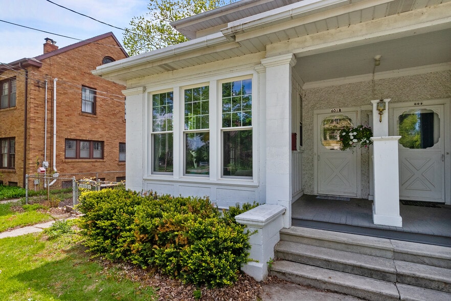 Building Photo - 601 S Walnut St