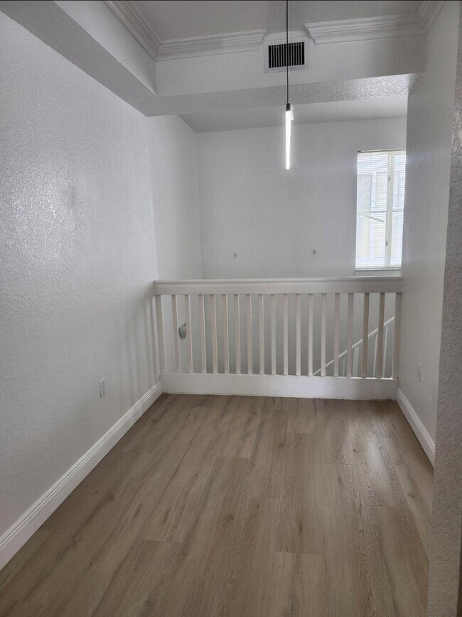 Building Photo - 11016 Legacy Dr