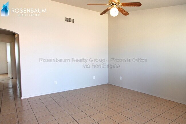 Building Photo - 13295 S Durango Rd