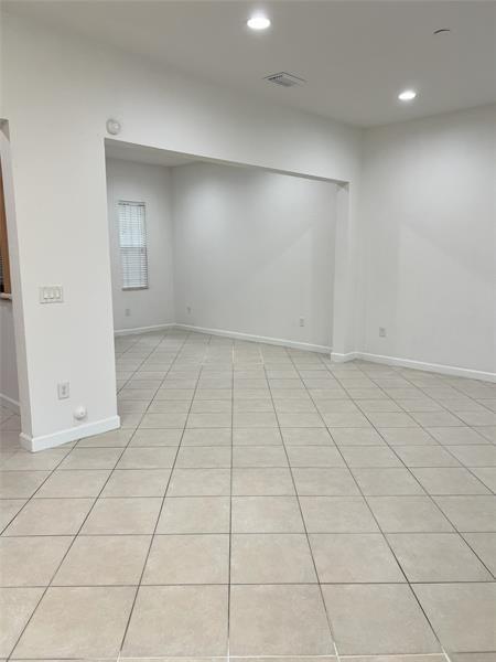Building Photo - 6095 NW 116th Dr