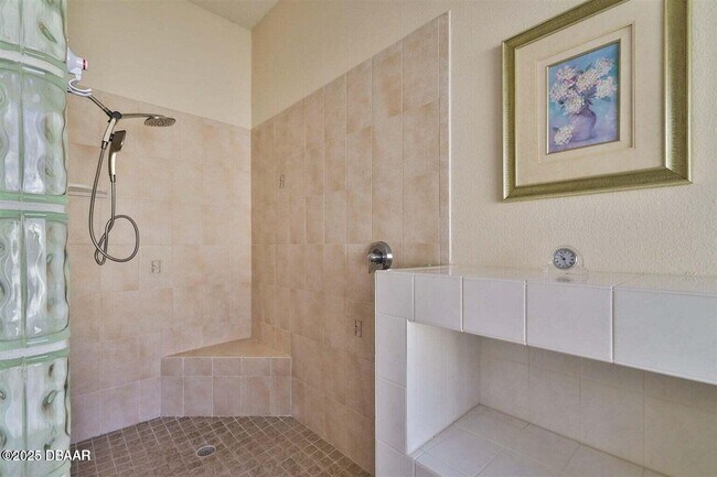 Building Photo - 3341 Glenshane Way