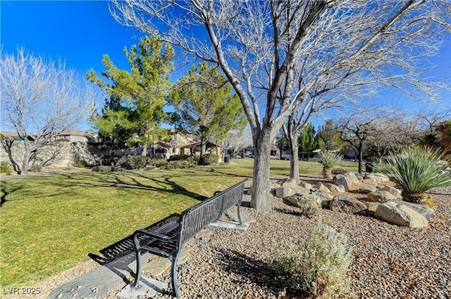 Building Photo - 536 Puenta Del Rey St