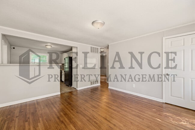 Building Photo - 1126 Silverdale Ct