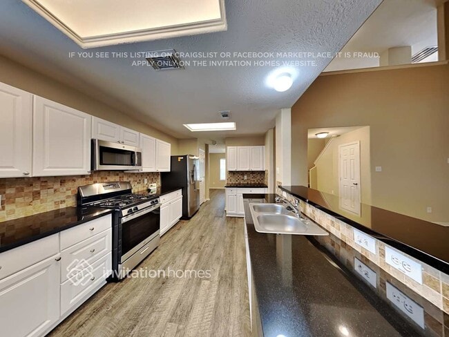 Building Photo - 308 Glade Bridge Ln