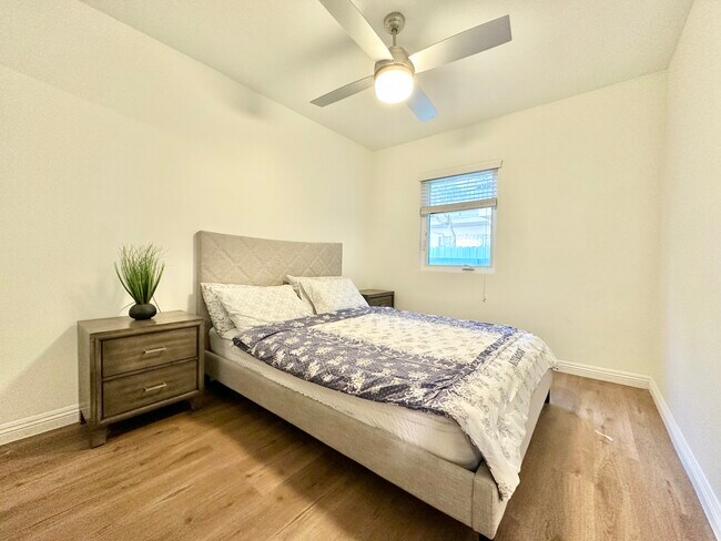 Building Photo - 3960 Inglewood Blvd