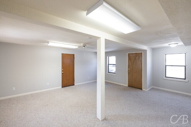 Building Photo - For  Lease