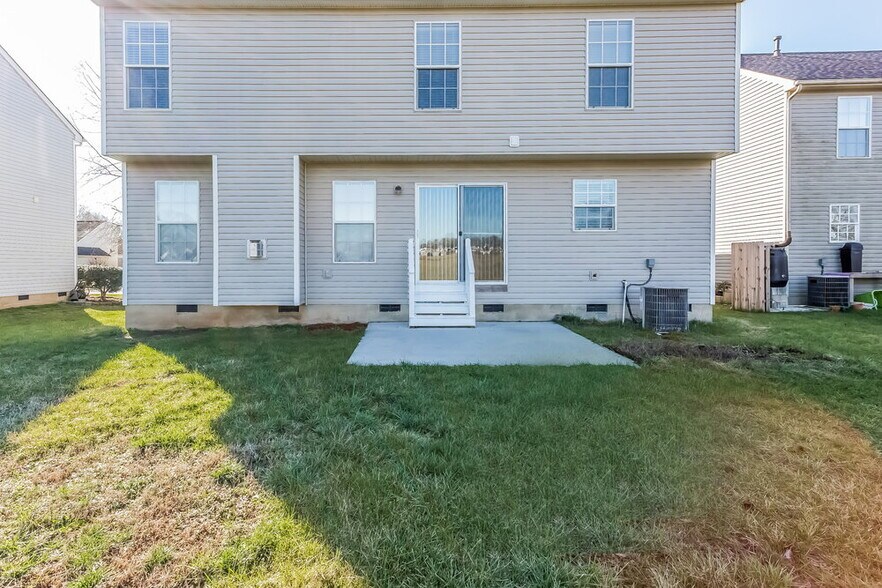 Building Photo - 1036 Meadowbrook Ln SW