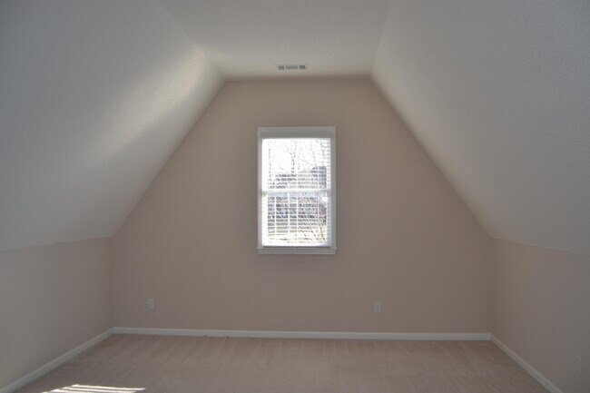 Building Photo - 12242 Stately Oaks Cove