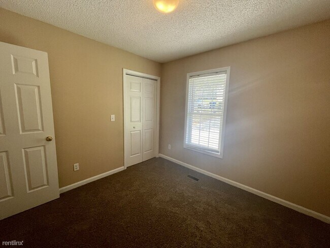 Building Photo - 3 br, 2 bath House - 3353 Neptune Dr