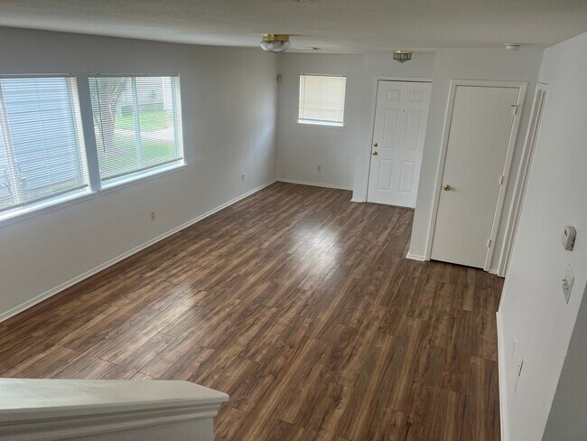 Building Photo - 1123 Verde Trails Dr