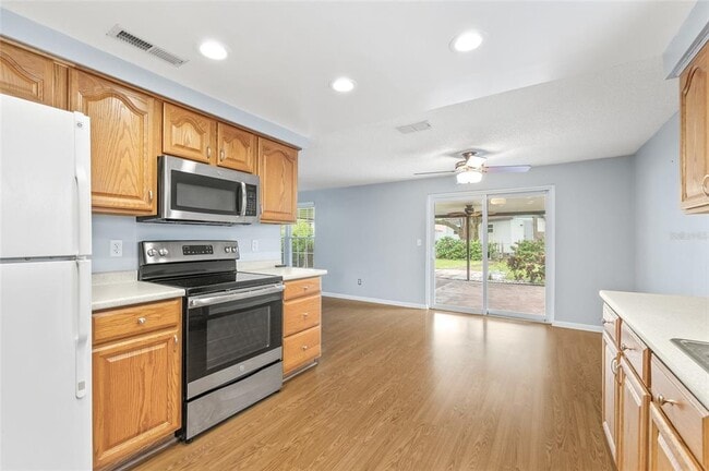 Building Photo - 2917 Burr Oak Dr