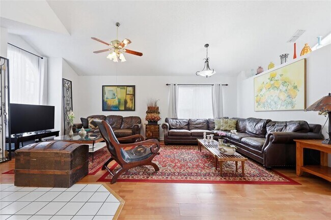 Building Photo - 13200 Mallard Cove Blvd