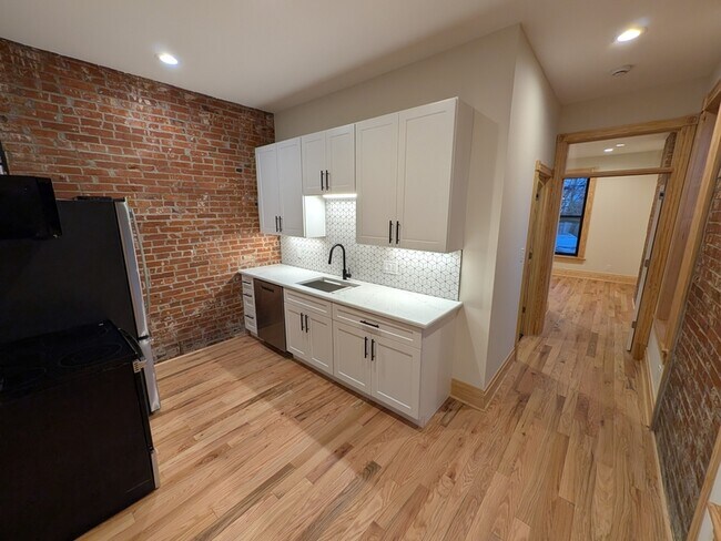 Building Photo - 3231 Morgan Ford Rd