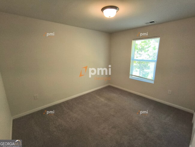 Building Photo - 1552 Austin Dr