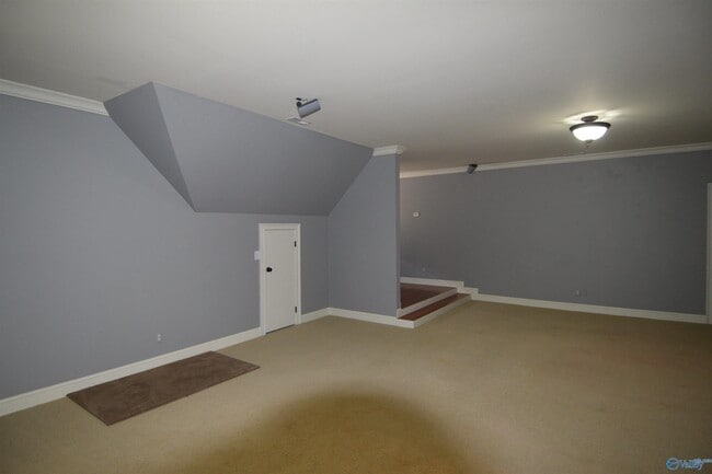 Building Photo - 79 Creekwood Dr
