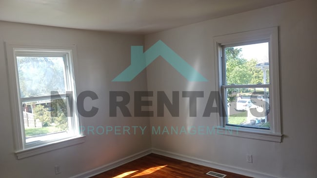 Building Photo - 1209 Gordon St