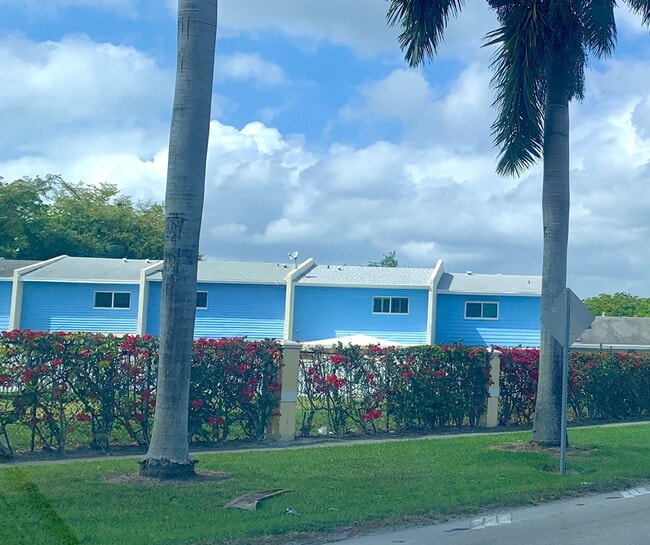 Building Photo - 22126 SW 103rd Ave