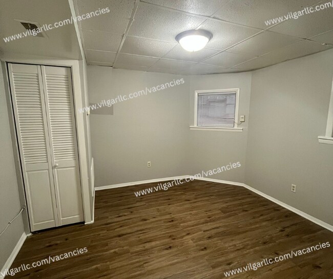 Building Photo - 3808 Parrish Ave