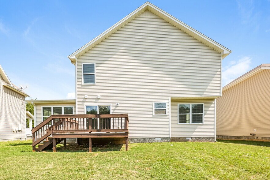 Building Photo - 313 Grovedale Trace
