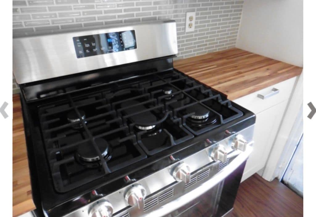 Building Photo - 3829 Glenfeliz Boulevard