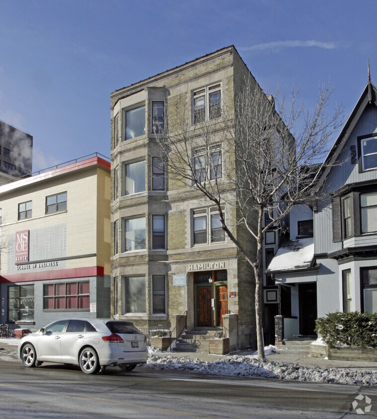 1241 1243 N Milwaukee St Milwaukee Wi Apartment Finder