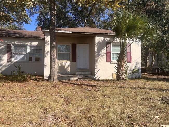 Building Photo - 203 Moates St