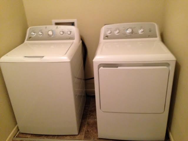 Building Photo - 2 Bedroom 2 Bath Condo in Sunset Mountain ...