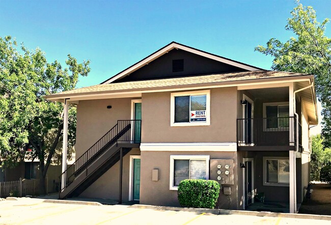 Building Photo - 141 Whipple Ext