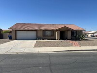 Building Photo - Ocotillo Desert