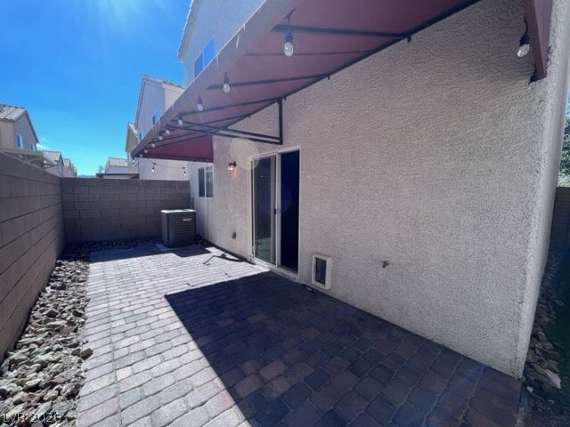 Building Photo - 8263 Vanity Fair Ln