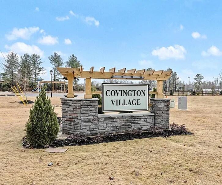 Building Photo - 784 Embark Cir