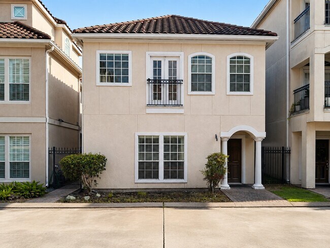 Building Photo - 7135 Harmony Cove
