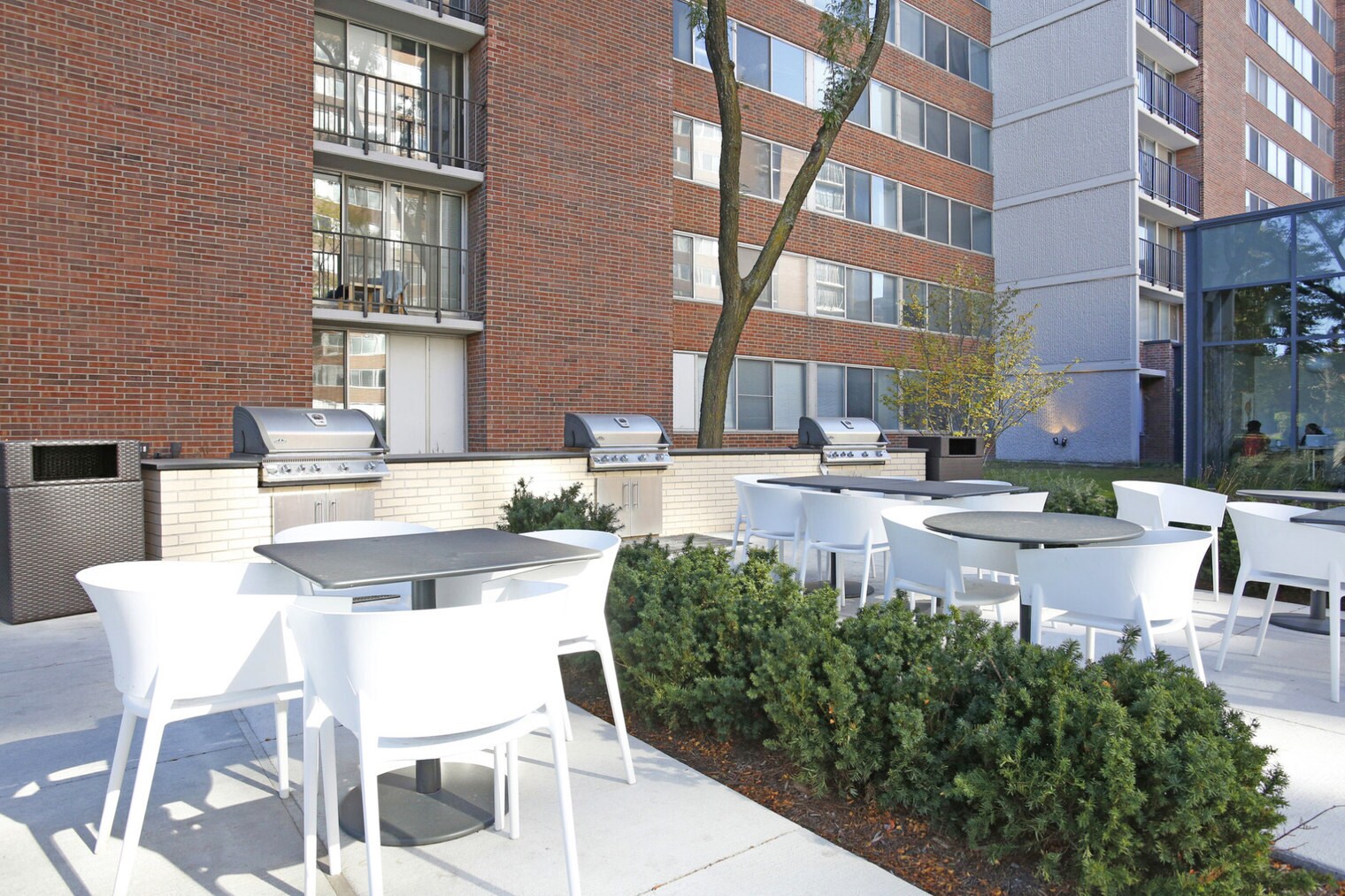 Building Photo - 901 S Ashland Ave