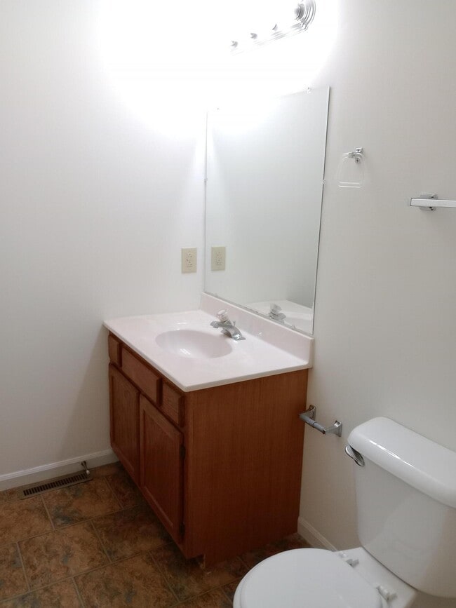 Building Photo - 3517 Prescott Dr