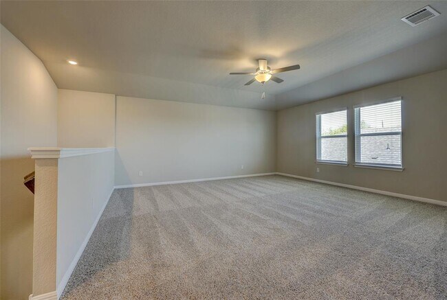 Building Photo - 117 Fairmeadow Downs Dr