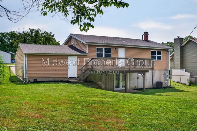 Building Photo - 13 S Perry Cir