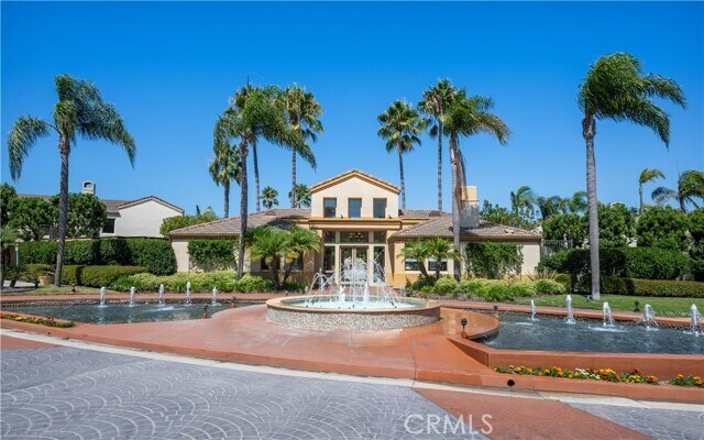 Building Photo - 21015 Tomlee Ave