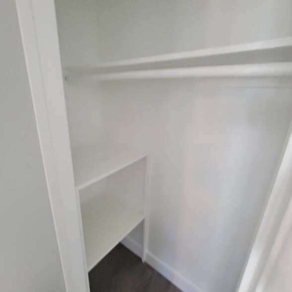 Building Photo - 3956 Stevely Ave